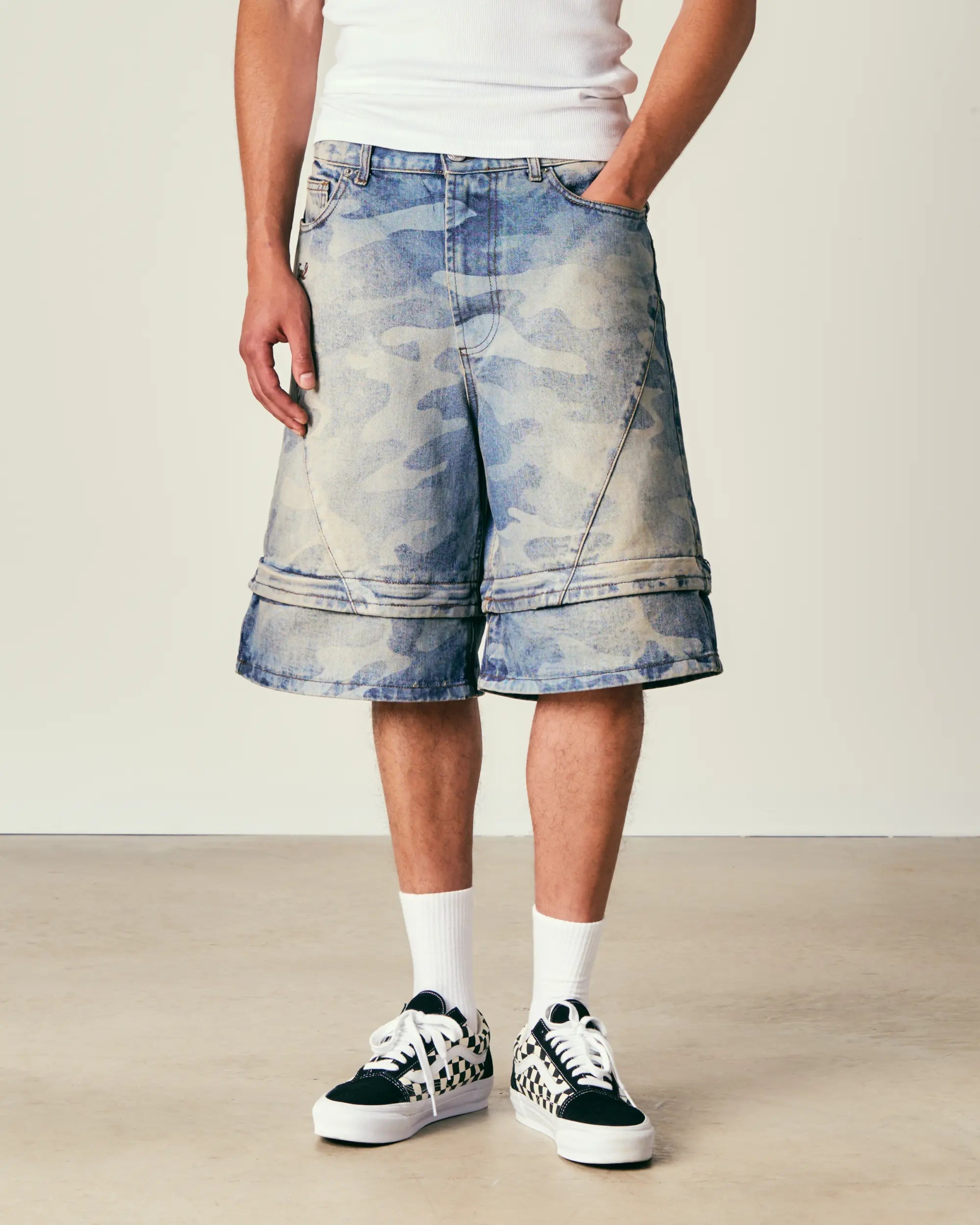 Sub Camo DB Jorts