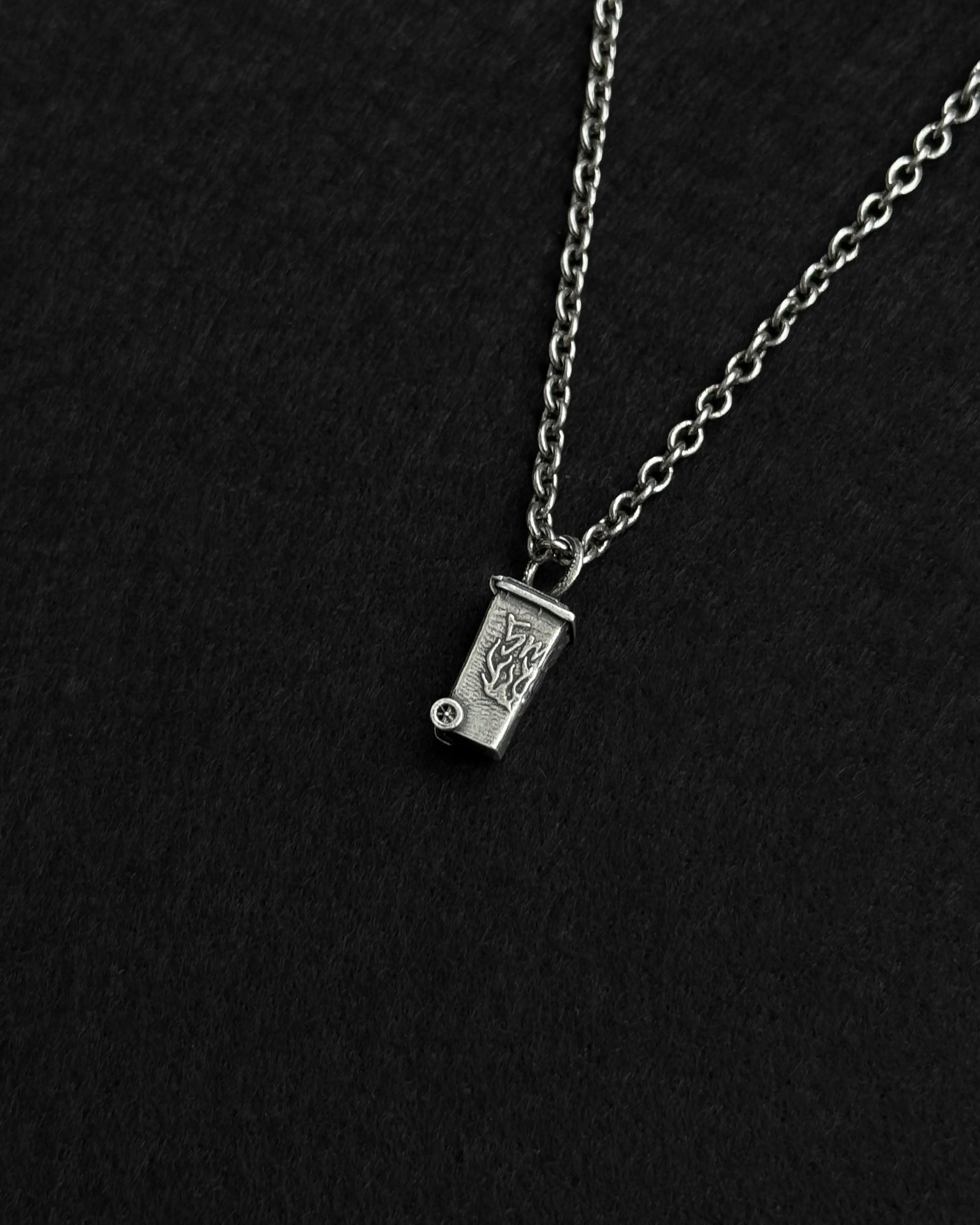Trash Charm - 5mc2™